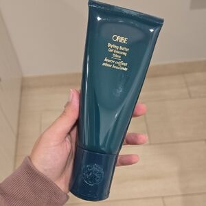 Oribe Styling Butter Curl Enhancing Crème - Deep Teal
